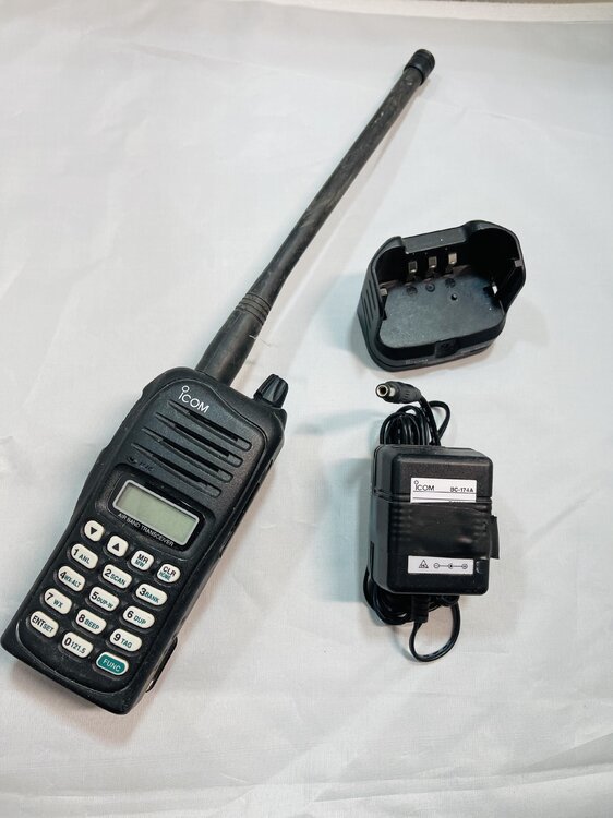 VHF Air Band IC-A14.jpg